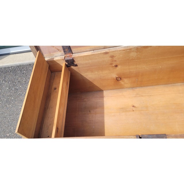 Late 18th Century American Chippendale Blanket Chest For Sale - Image 10 of 18