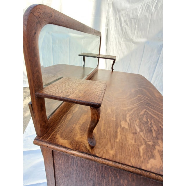 Victorian Tiger Oak Server Sideboard With Leaded Glass Doors & Claw