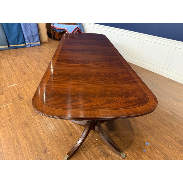 Traditional Mahogany Georgian Dining Table by Leighton Hall For Sale - Image 11 of 18