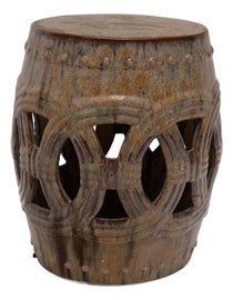Example of Asian Modern Outdoor Side Tables