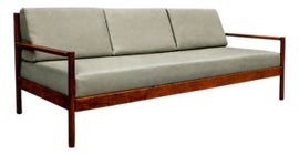 Example of Michel Arnoult Seating