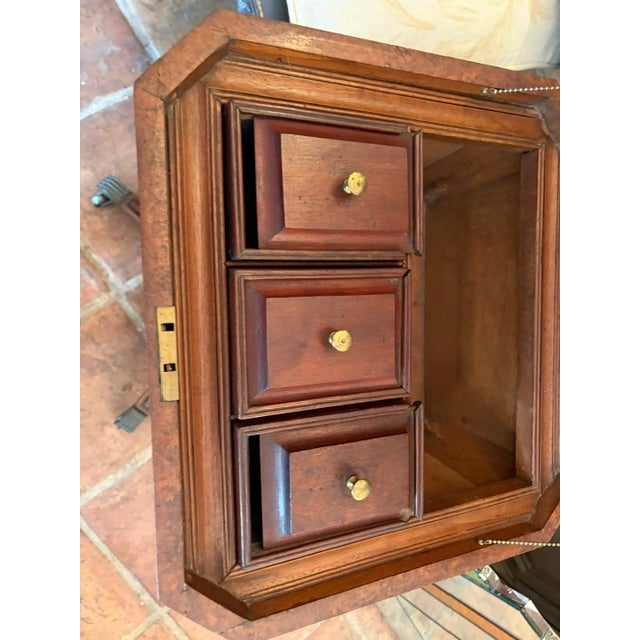 Antique English Regency Period Amboyna Wood Tea Caddy ( Poy ) on Stand For Sale In West Palm - Image 6 of 9