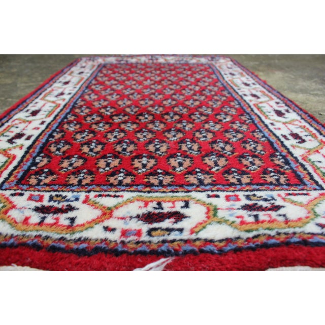 1960s Mid-20th Century Indian Hand-Knotted Wool Rug with Red Geometric Pattern, 1960s For Sale - Image 5 of 7