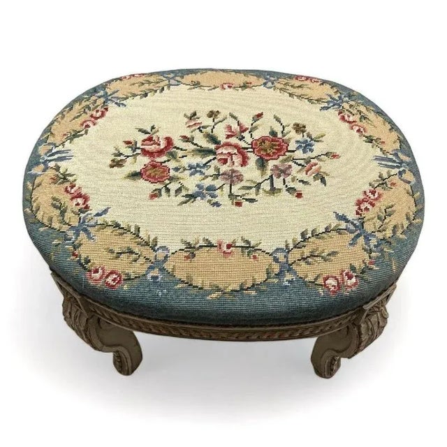 19th Century Louis XV Lacquered Wooden Stool For Sale - Image 4 of 9
