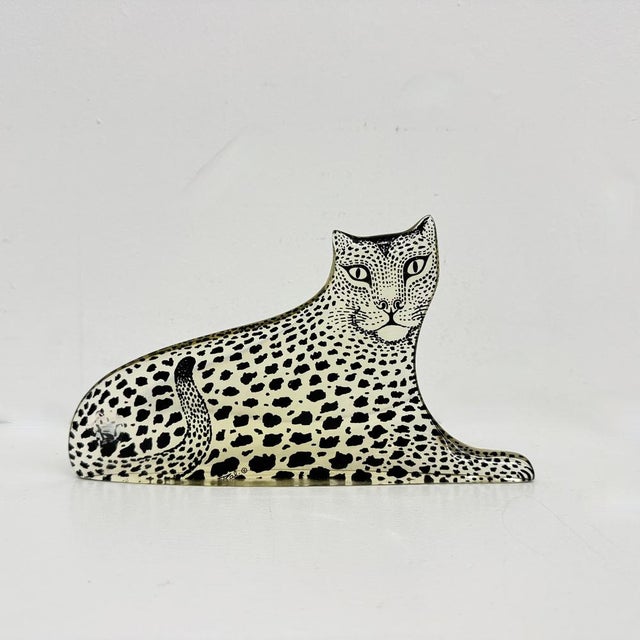 Mid-Century Modern Large Mid-Century Modern Resin Leopard by Abraham Palatnik, Brazil, 1970s For Sale - Image 3 of 18