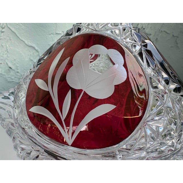 Transparent Vintage German Hofbauer Ruby Flashed & Etched Lead Crystal Covered Candy Dish With Rose Motif For Sale - Image 8 of 11