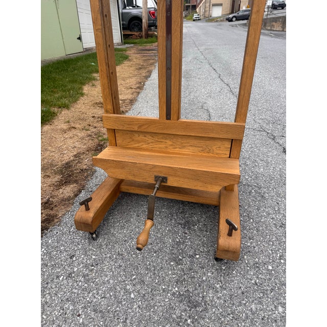 1990s Solid Oak English Easel Restoration Hardware for Television For Sale - Image 6 of 7