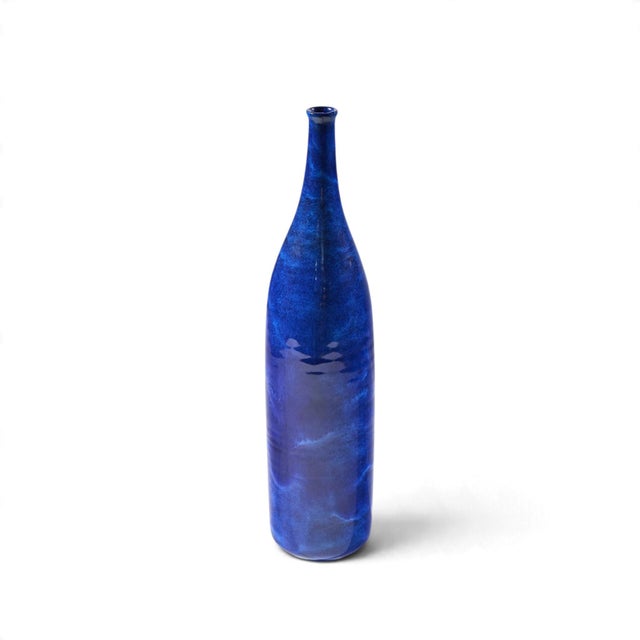 Glass Gertrud and Otto Natzler Mid Century Lapis Blue Glaze Cylindrical Tall Bottle For Sale - Image 7 of 8