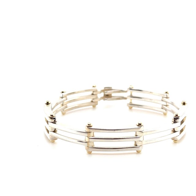 2000 - 2009 Tiffany & Co. Sterling Silver & 18ct Yellow Gold Vintage Gate Link Bracelet 29.75g For Sale - Image 5 of 8