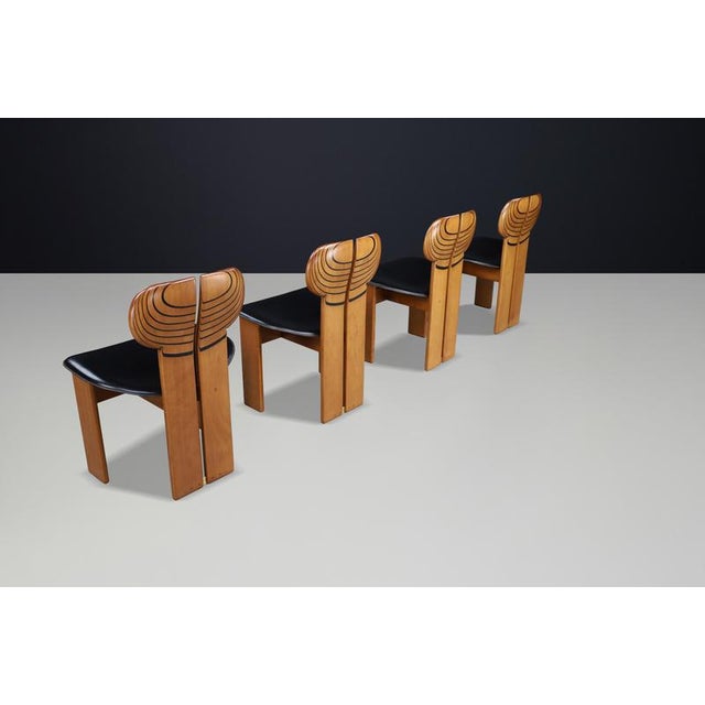 Africa Chairs in Walnut and Leather by Afra and Tobia Scarpa for Maxalto, Italy 1975, Set of 4 For Sale - Image 12 of 13