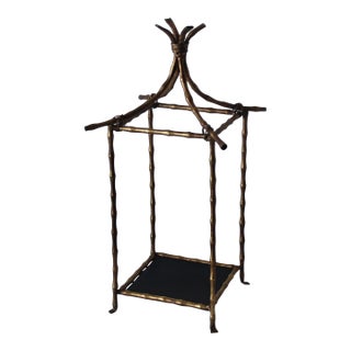 Billy Haines Italian Style Faux Bamboo Gilt Pagoda Display Shelf Vintage Mid-Century For Sale