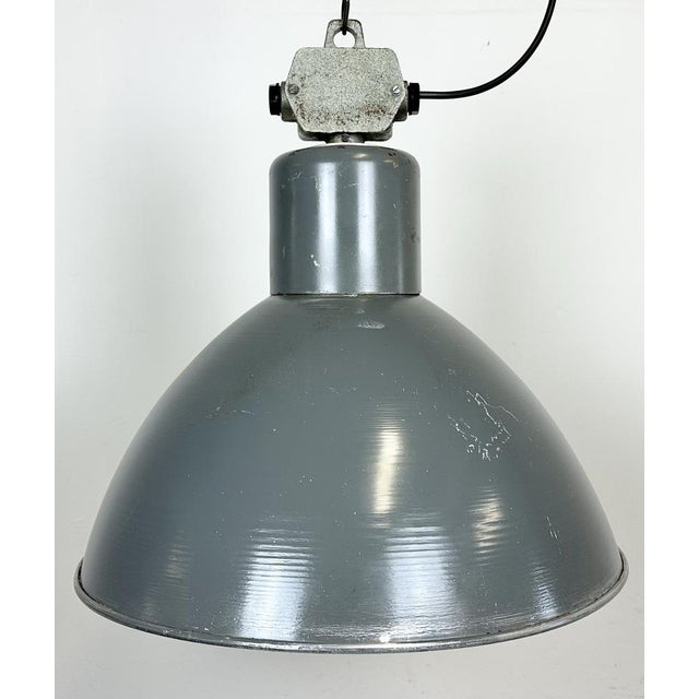 Industrial Grey Aluminium Pendant Lamp from Polam Wilkasy, 1960s For Sale - Image 6 of 18