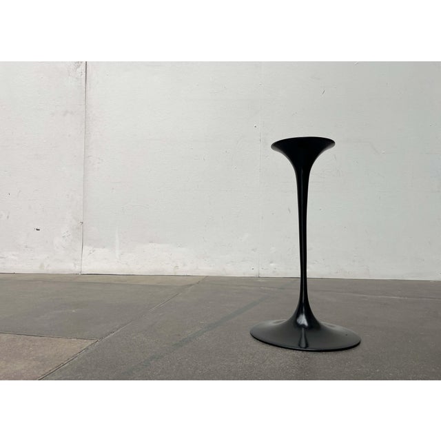 Mid-Century Modern Space Age Black Tulip Side Table Base by Eero Saarinen for Knoll International, 1960s For Sale - Image 10 of 18