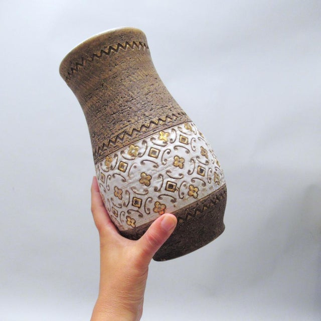 Bitossi Vase by Aldo Londi for Bitossi, 1960s For Sale - Image 4 of 8