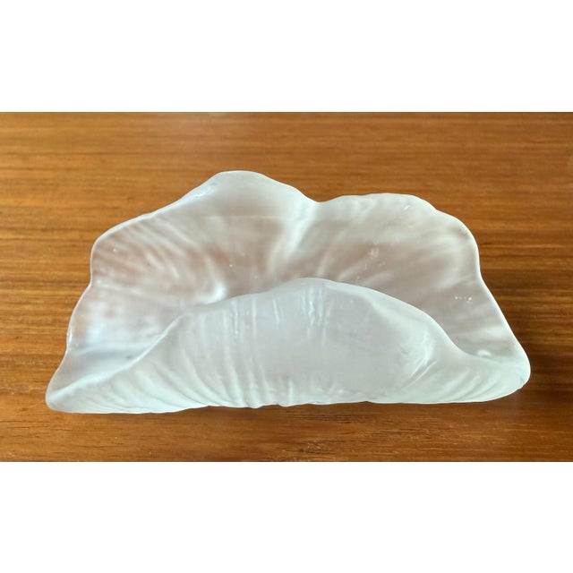 Glass Set of 4 Vintage Frosted Glass Napkin Rings For Sale - Image 7 of 12