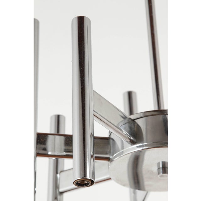 Metal 1970s Scolari Eight-Arm Chrome Chandelier For Sale - Image 7 of 10