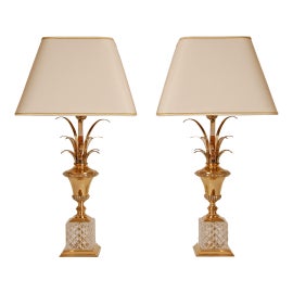 Example of Hollywood at Home Lighting