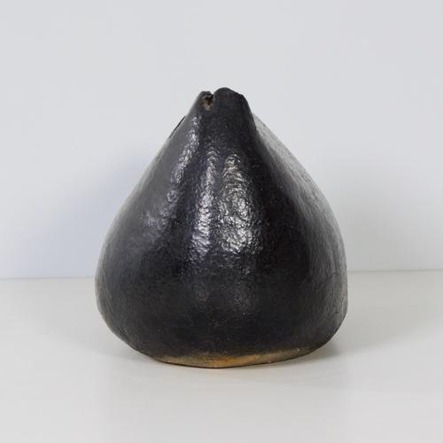 Ceramic Sculptural Vase in Black Ceramic by Keiko Yoshida, 1970s For Sale - Image 7 of 12