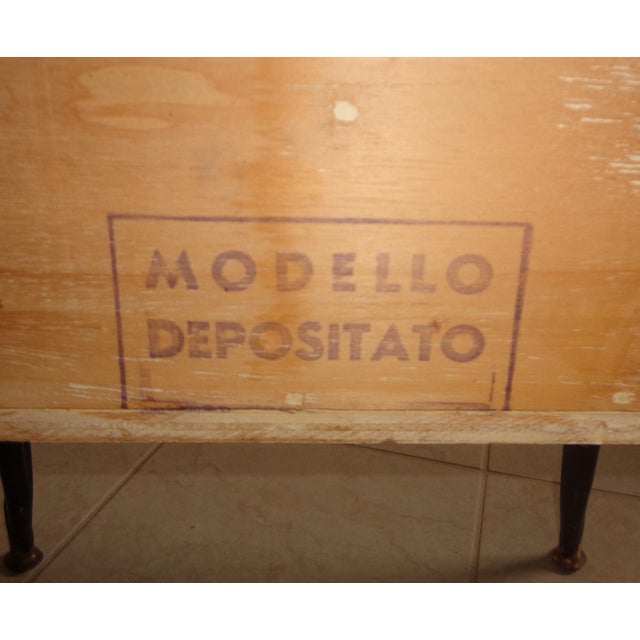 Wood Bedside Tables Primavera 57 Series in Briarwood, Glass and Brass by Osvaldo Borsani, 1957, Set of 2 For Sale - Image 7 of 8