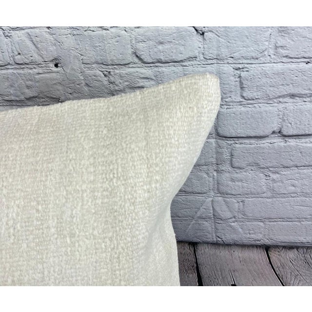 Turkish 20 x 20 Hemp Pillow Turkish Cushion Natural Grayish White Pillow Cushion Cover For Sale - Image 3 of 4