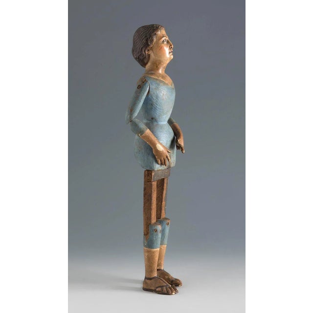 Abstract 19th Century Articulated Santos Wooden Figure of the Virgin Mary For Sale - Image 3 of 7