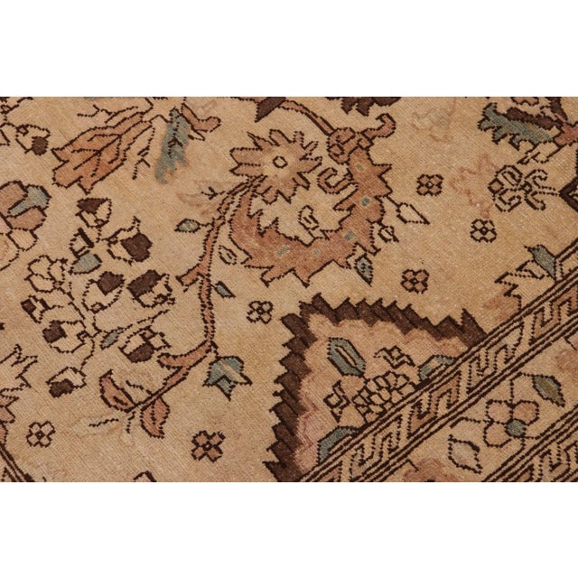 Classic Ziegler Tan Brown Hand-Knotted Wool Rug - 13'11'' X 17'11'' For Sale In New York - Image 6 of 8