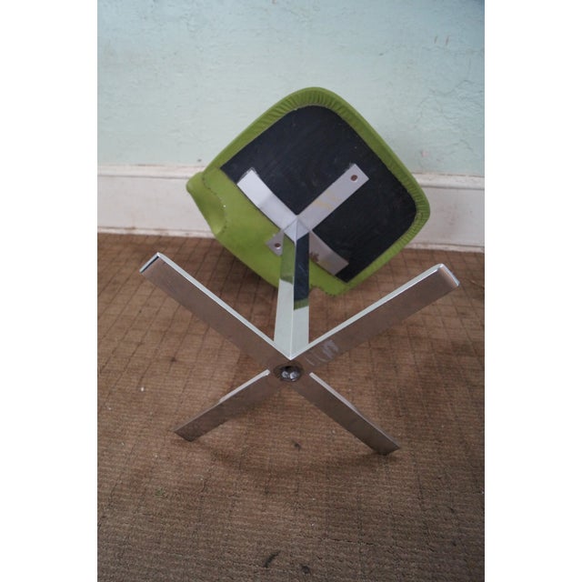 Wood Mid-Century Chrome Pedestal Side Chair For Sale - Image 7 of 10
