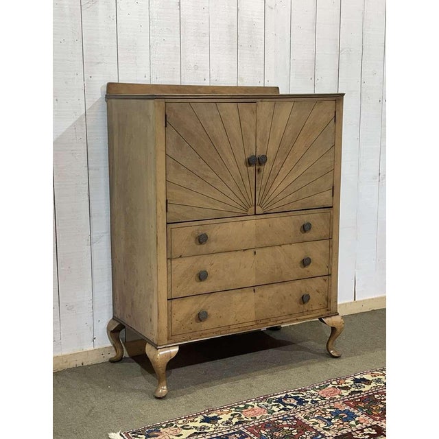 English Art Deco walnut sideboard from the 1930s - L=96cm, H=1m25, D=50cm.