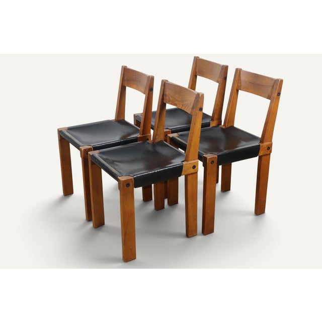 Mid-Century Modern Vintage S24 Chairs in Elm and Black Leather by Pierre Chapo, 1970, Set of 4 For Sale - Image 3 of 18