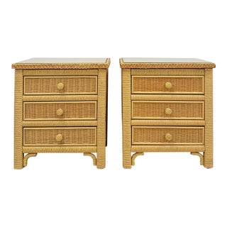 Henry Link Wicker 3-Drawer Pair of Nightstands Vintage Coastal Hollywood Regency For Sale