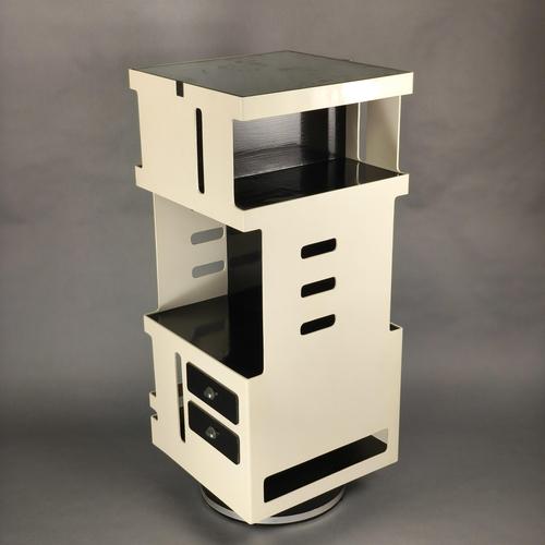 Double-Sided Rotating Bar Cabinet in the style of Gio Colombo, 1960s For Sale - Image 3 of 12