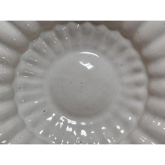 Traditional Dutch Delft White Gadrooned Charger, 17th Century For Sale - Image 3 of 6