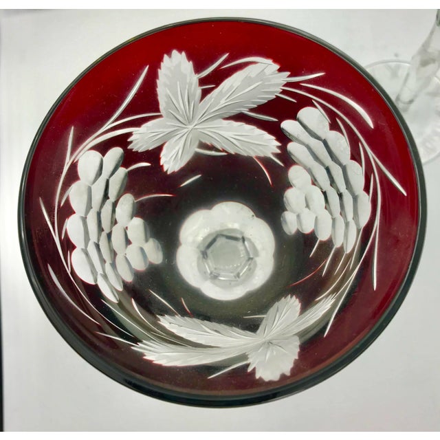 Val Saint-Lambert Antique Ruby Red & Green Cut-to-Clear Crystal Wine Goblets — Pair For Sale - Image 4 of 4