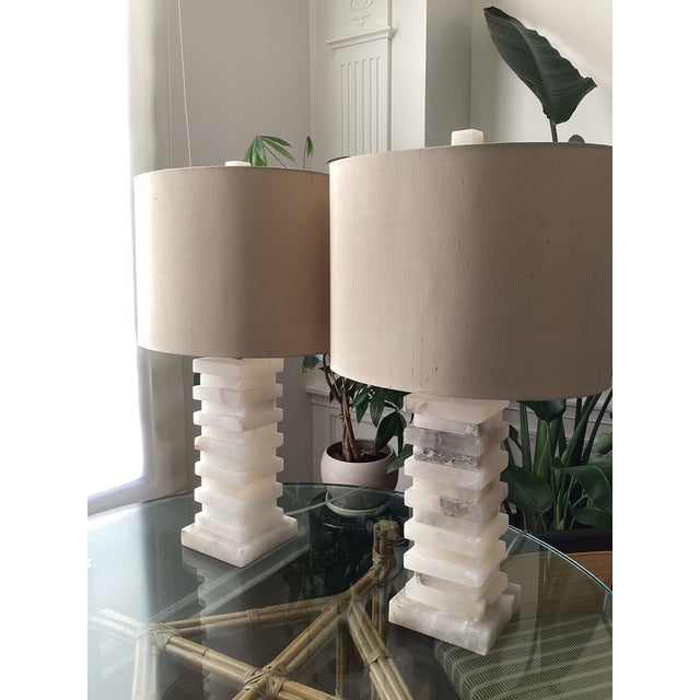 Hollywood Regency John-Richard Stacked Alabaster Column Table Lamps With Raw Silk Shades - a Pair For Sale - Image 3 of 9
