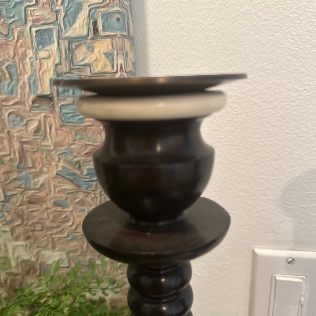 Kensington Collection - A Pair of "Bagpipe "Charcoal & White Candlesticks For Sale In New York - Image 6 of 8