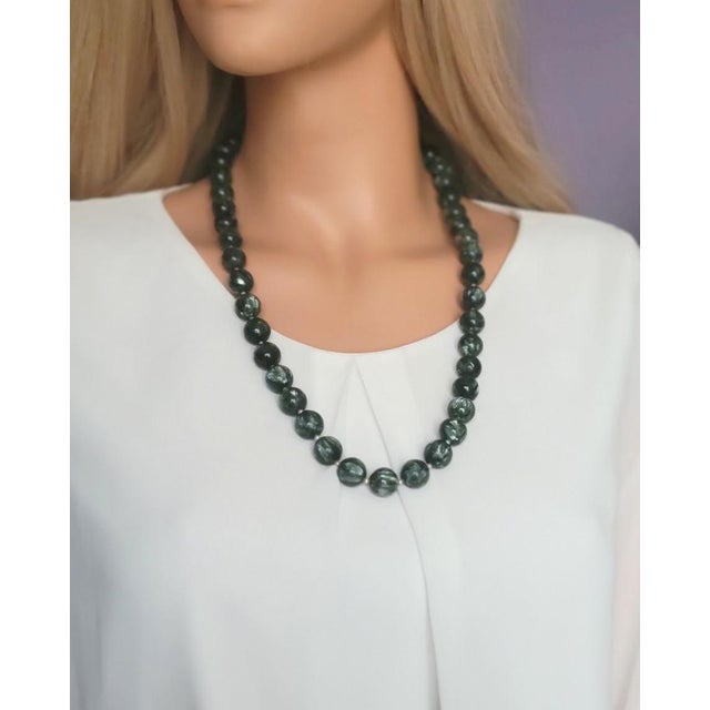 Natural Seraphinite & Freshwater Pearl Necklace, Sterling Silver Seraphinite Clasp, Statement Gemstone Necklace For Sale - Image 4 of 7