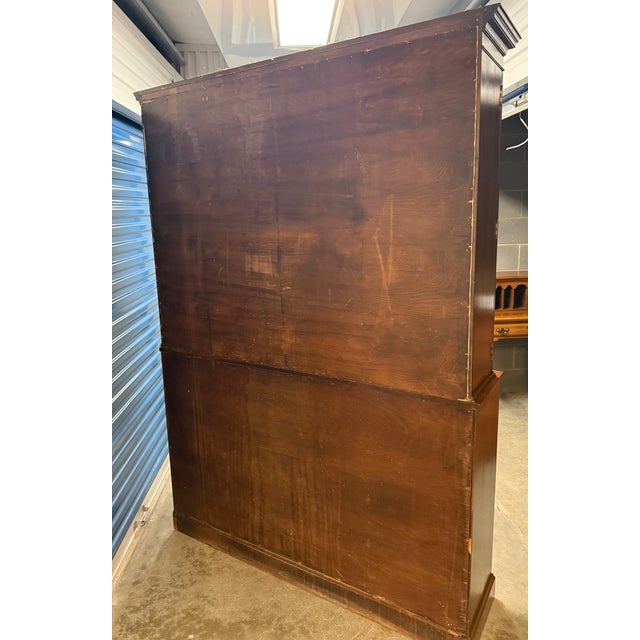 1970s Federal Style Henredon Breakfront China Cabinet For Sale - Image 16 of 18