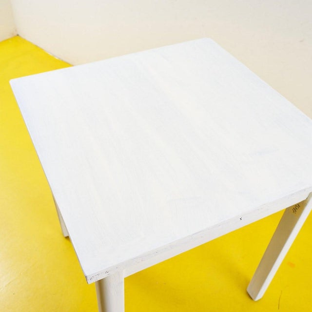 White Coffee Table in Rustic Style For Sale - Image 5 of 6