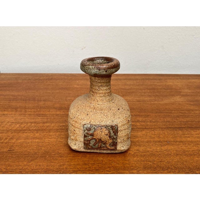 Beige Mid-Century Danish Studio Pottery Vase by Tue Poulsen, 1960s For Sale - Image 8 of 14