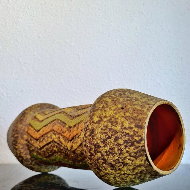 Alvino Bagni Large Hand Thrown Italian Vase Attributed to Alvino Bagni For Sale - Image 4 of 8