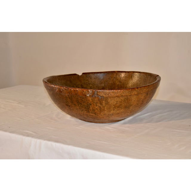 American 18th Century Very Large Burl Bowl For Sale - Image 3 of 11