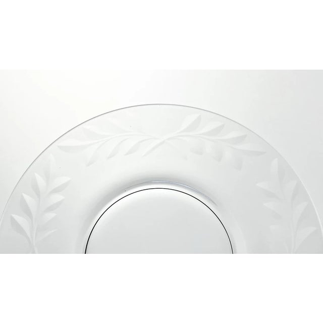 1940s Vintage Mid-Century Modern Etched Glass Salad or Luncheon Plates Laurel Leaves - Set of 10 For Sale In Dallas - Image 6 of 6