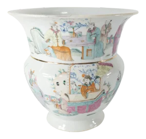 Chinese Famille Rose Chinoiserie Vase