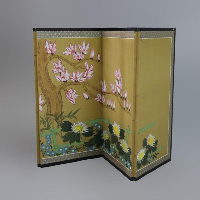 Chinese Floral Decorated and Ebonized Folding Table Screen 20thC For Sale - Image 4 of 15