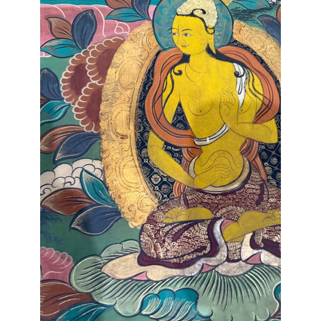 18th–19th Century Large Sino-Tibetan Thangka of Avalokiteshvara With Dragons and Buddhist Deities For Sale - Image 4 of 13