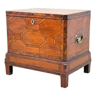 18th Century George II Satinwood and Kingwood Cellarette Box, 1755 For Sale
