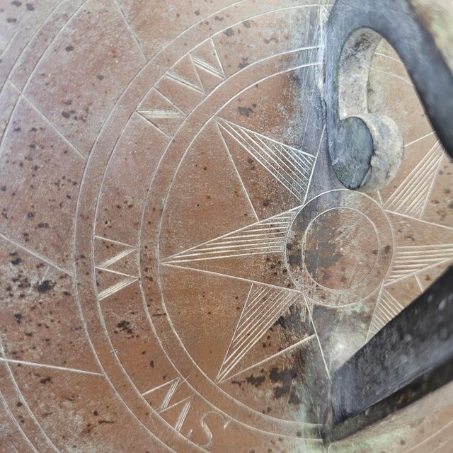 Sundial in Patinated and Engraved Bronze, 1720 For Sale - Image 9 of 14