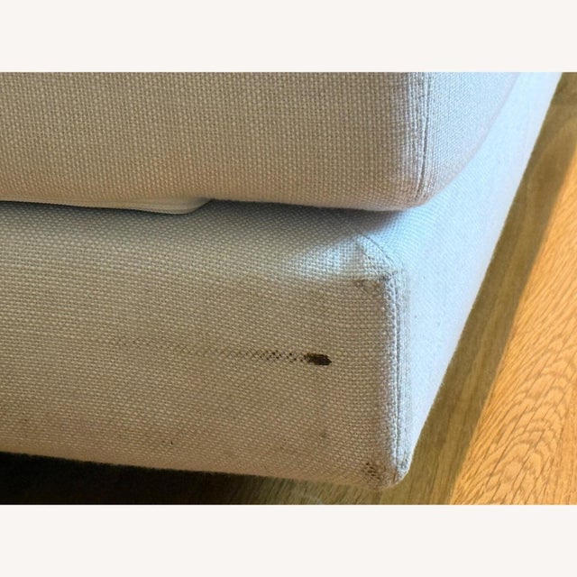 Rh Cortona Upholstered Daybed | Made in Italy | 2022 For Sale In Los Angeles - Image 6 of 6