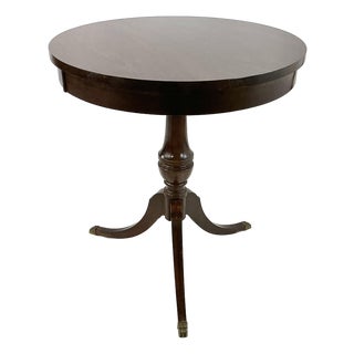 1960s Vintage French Empire Federal Mersman Round Tripod Pedestal Side Table For Sale