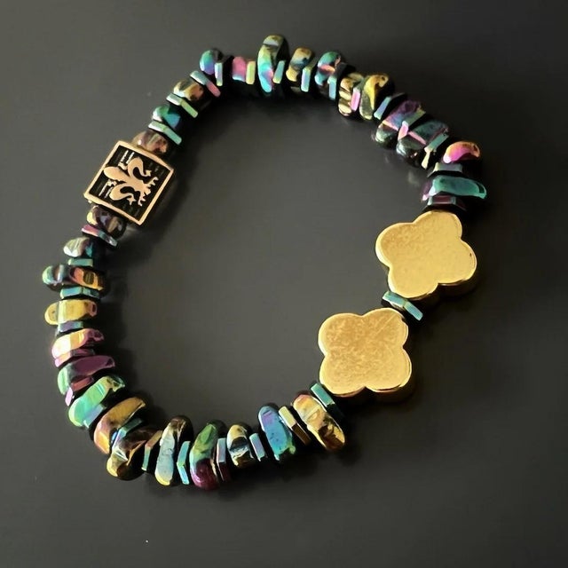 Hematite Floral Bracelet For Sale In Miami - Image 6 of 7